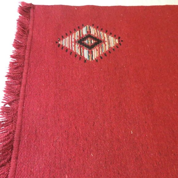 Hand Woven Reversible Red Multicolor Wool Rug with Diamond Pattern Fringed Edge - Picture 11 of 13